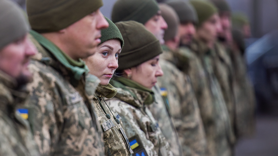 Ukraine Soldiers for Article Embed