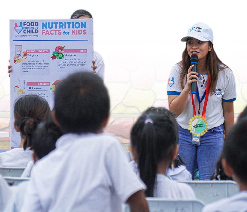 FFEC Nutrition and Medical Page -Volunteer during a nutrition seminar - for mobile